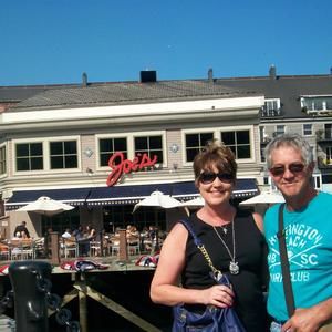 Meet your Posher, Angie